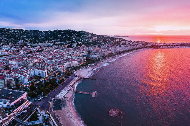 image of cannes France Hotwire